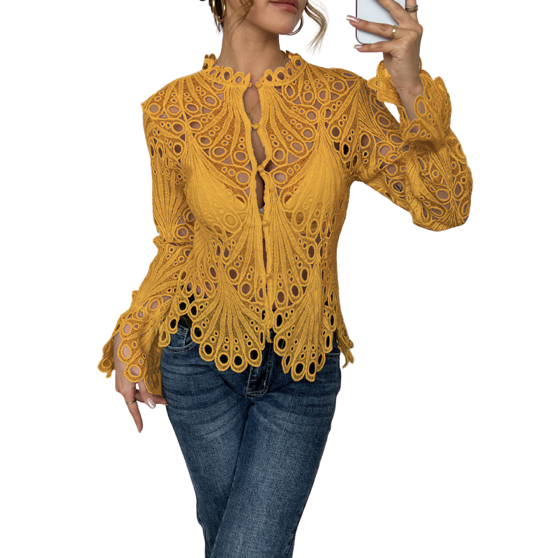Charice | Moderne blouse met opengewerkte details