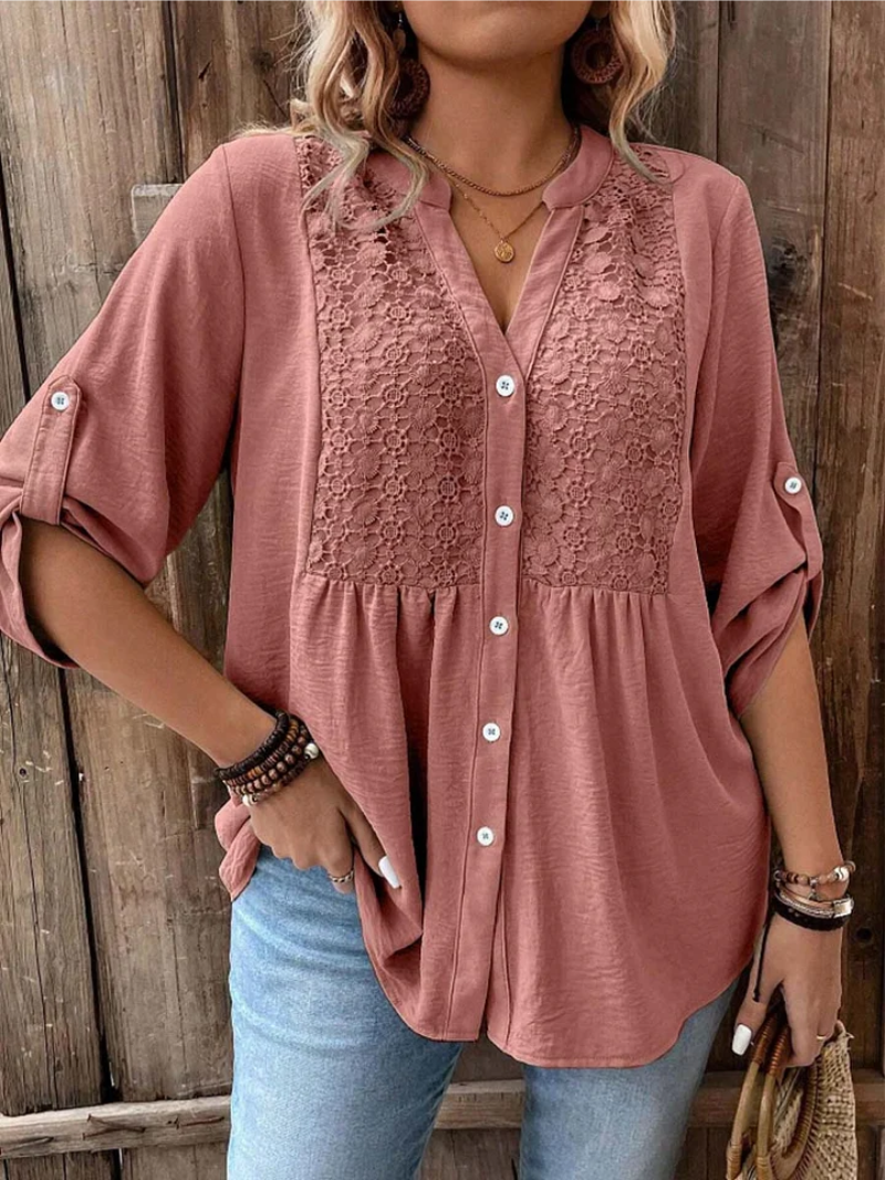 Elizabeth – Blouse met V-hals en knopen