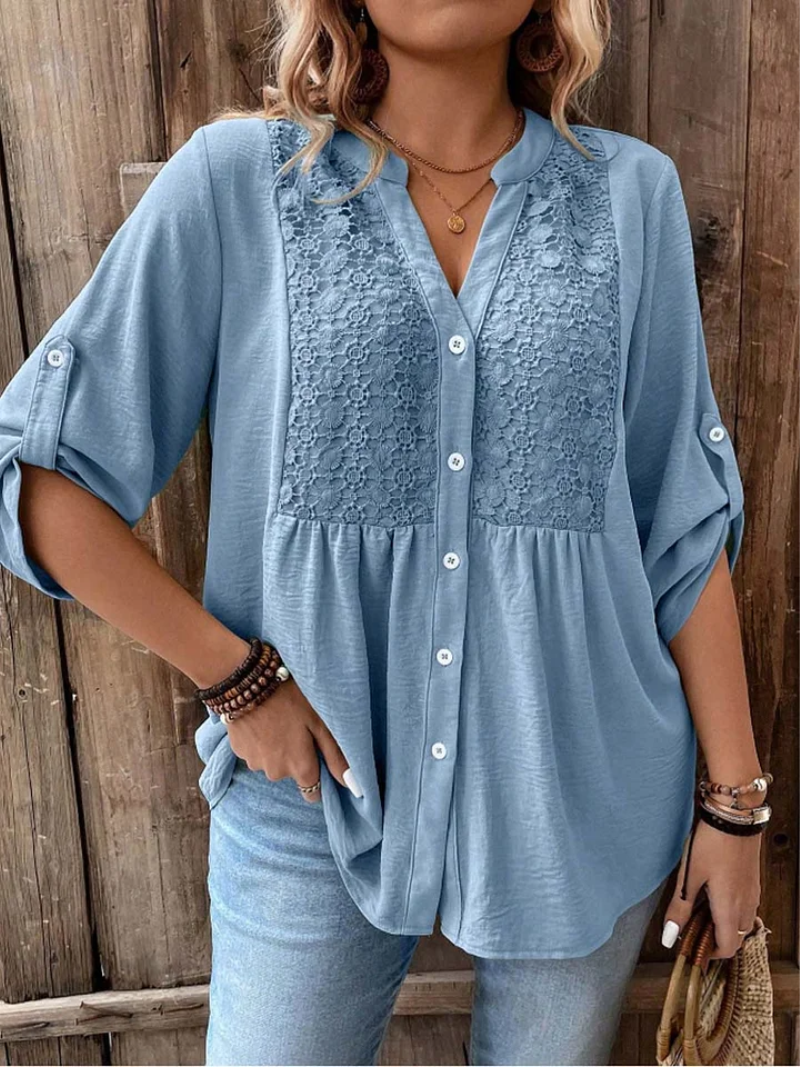 Elizabeth – Blouse met V-hals en knopen