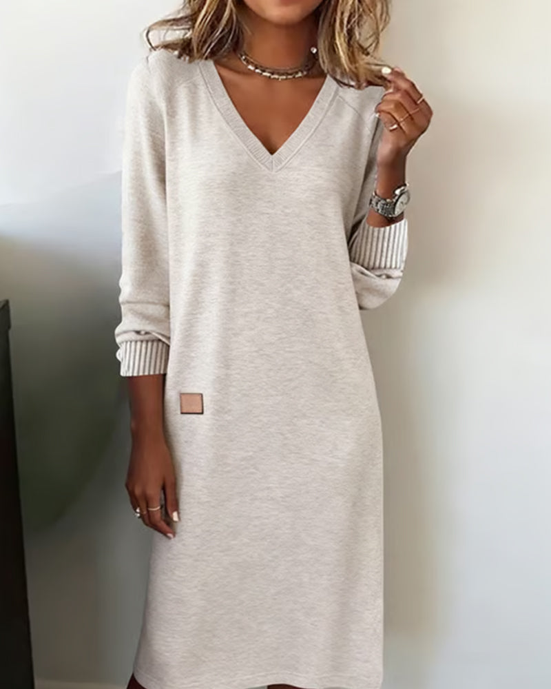 Emilira | Trui Midi Jurk