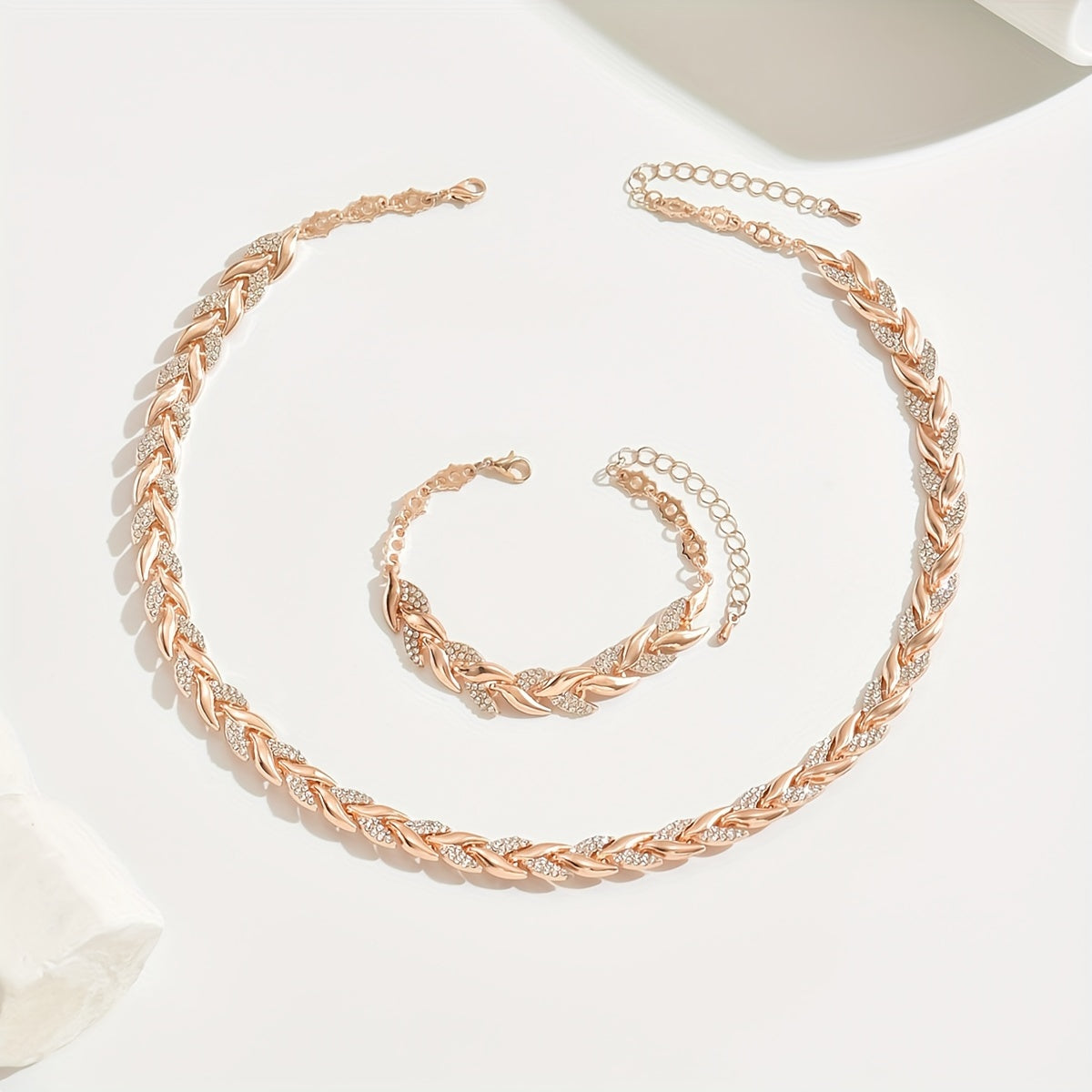 Soralyne | Elegante Set Met Vissenstaarten en Strasssteentjes