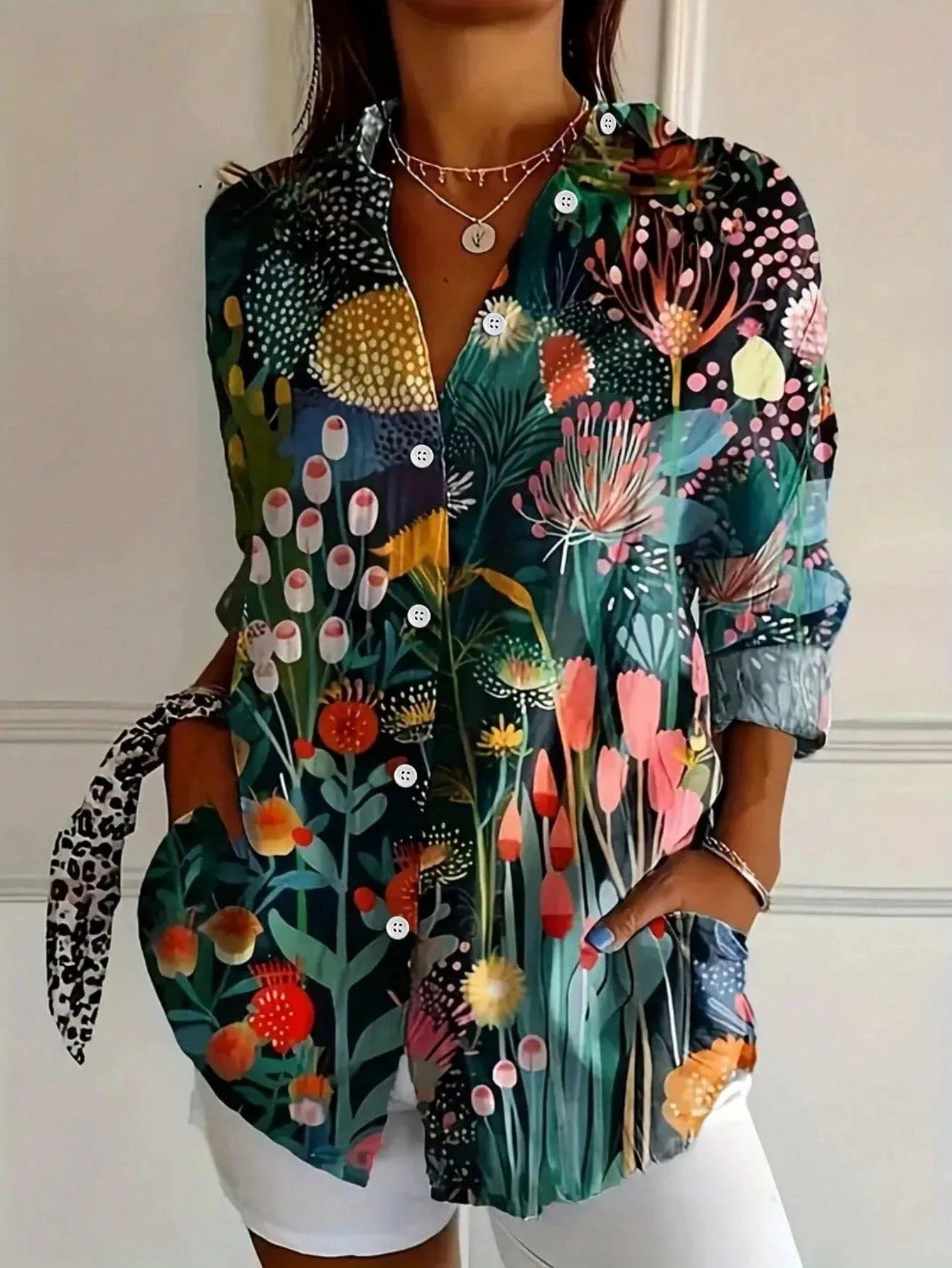 Lianne | Kleurrijke blouse met knopen – Lichte stof